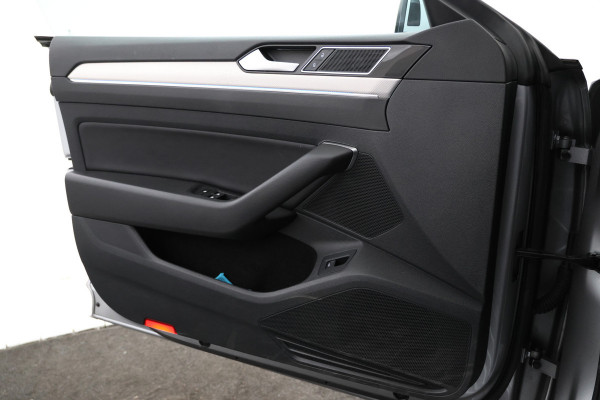 Volkswagen Arteon 2.0 TSI Business R Exclusive Nieuwstaat! 2.Panorama, Navigatie, Climate,