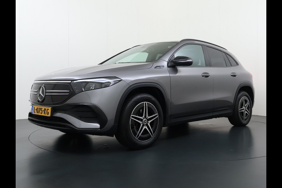 Mercedes-Benz EQA 250 AMG 67kWh Apple Carplay Android Auto Pano-/Schuif-Dak Leer/Alcantara Advanced LED-High-Performance Camera Navi+10" Connect D 191pk AUT. Night-pakket Connect-20 DAB Actieve park-assist+Rem-assistent Adaptive-Gr-licht Stoelverwarming Elek.Achterklep DAB High Perf.-LED  Keyless Business Solution 11kw-AC 1e Eigenaar Origineel Nederlandse Auto S.O.H. 91% 750kg Trekvermogen