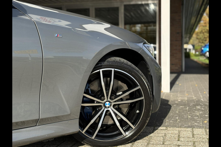 BMW 3-serie 330i High Executive Edition | M Sport | Pano, Leder, Navi, Stoelverw., PDC, Cruise, Climate | Dealeroh. | Individual |