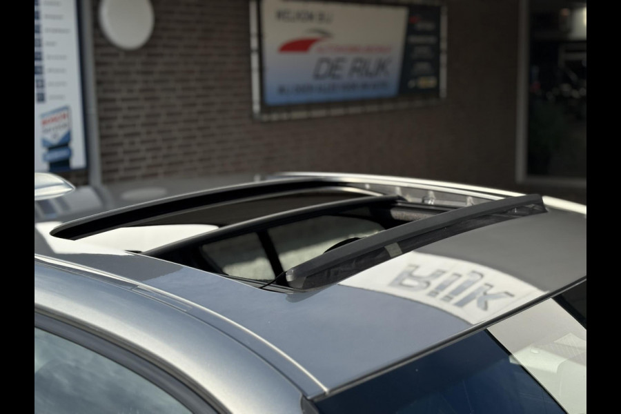 BMW 3-serie 330i High Executive Edition | M Sport | Pano, Leder, Navi, Stoelverw., PDC, Cruise, Climate | Dealeroh. | Individual |