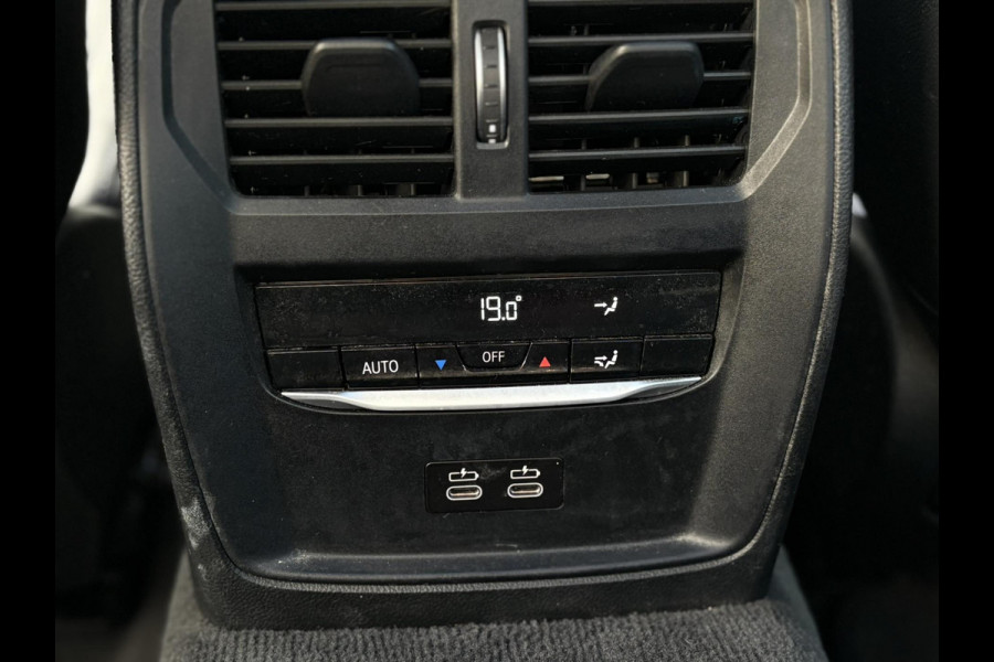 BMW 3-serie 330i High Executive Edition | M Sport | Pano, Leder, Navi, Stoelverw., PDC, Cruise, Climate | Dealeroh. | Individual |