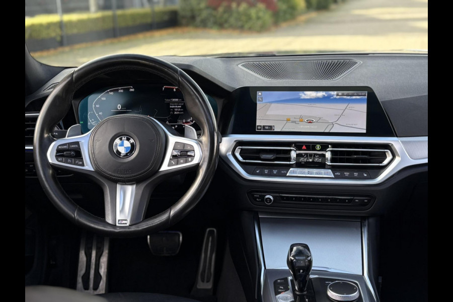 BMW 3-serie 330i High Executive Edition | M Sport | Pano, Leder, Navi, Stoelverw., PDC, Cruise, Climate | Dealeroh. | Individual |