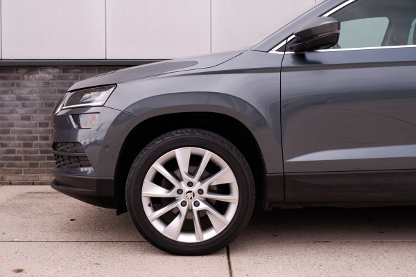 Škoda Karoq 1.5 TSI ACT Style | LED | Elek. Trekhaak | Navi | Carplay | Camera | Virtual Cockpit