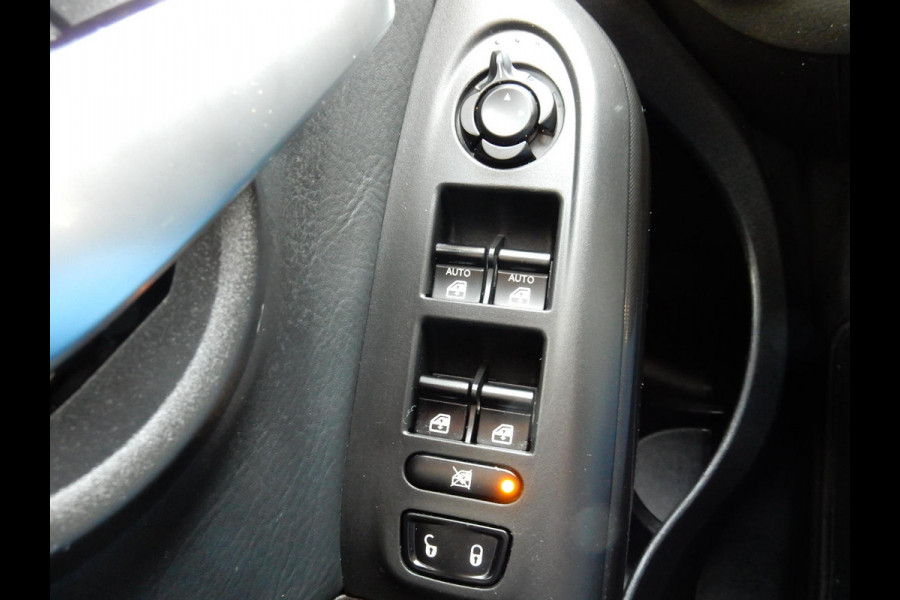 Fiat 500X 1.3 FIRE FLY TURBO 150 SPORT*1/2 LEDER*CR CONTR*CAMERA*