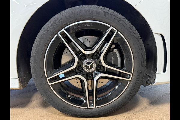 Mercedes-Benz A-Klasse 250e AMG Line AUT PANORAMADAK SFEERVERLICHTING KEYLESS-GO NAVIGATIE CAMERA STOELVERWARMING PDC AIRCO CRUISE