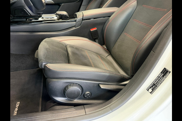 Mercedes-Benz A-Klasse 250e AMG Line AUT PANORAMADAK SFEERVERLICHTING KEYLESS-GO NAVIGATIE CAMERA STOELVERWARMING PDC AIRCO CRUISE