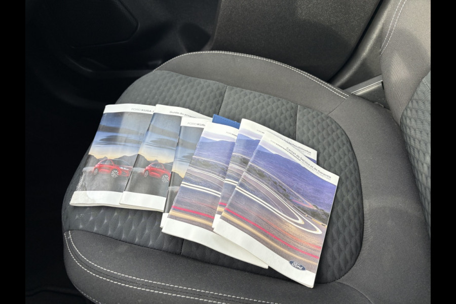 Ford Kuga 2.5 FHEV Titanium Hybride