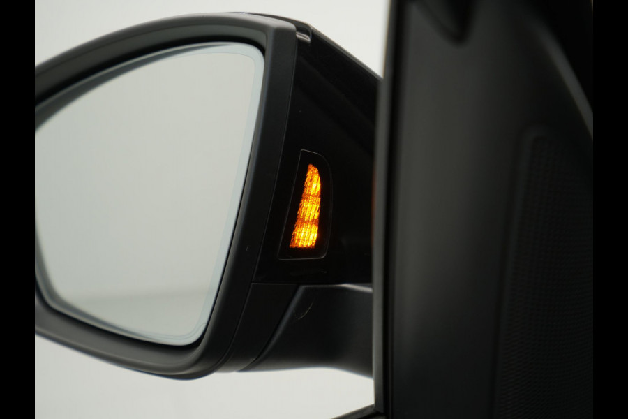 Škoda Kodiaq 1.5 TSI 150pk Sportline Business Panorama Camera Stoelverwarming Acc Carplay 302