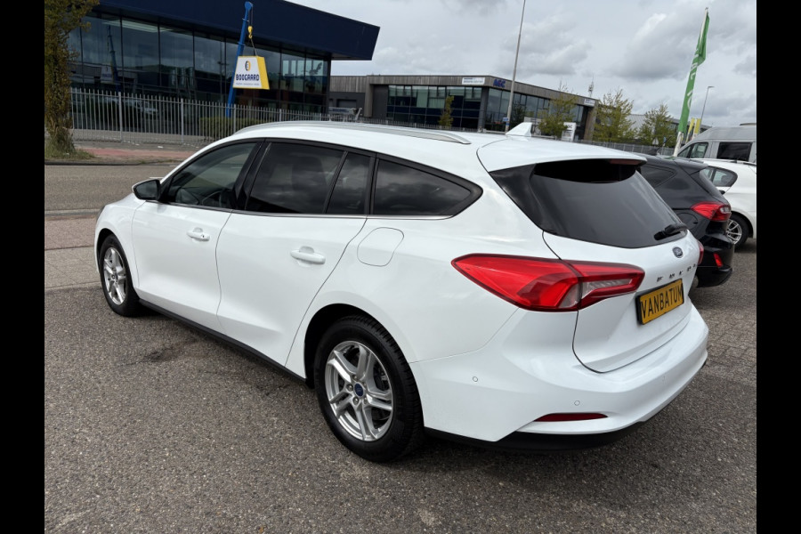 Ford FOCUS Wagon 1.0 EcoBoost Titanium Business