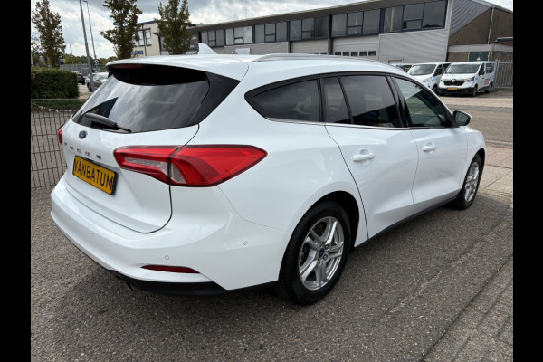 Ford FOCUS Wagon 1.0 EcoBoost Titanium Business