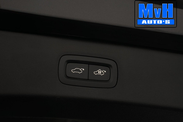 Lynk & Co 01 1.5 Plug-in Hybride|FULL BLACK XL|CAMERA|PANO|NAP