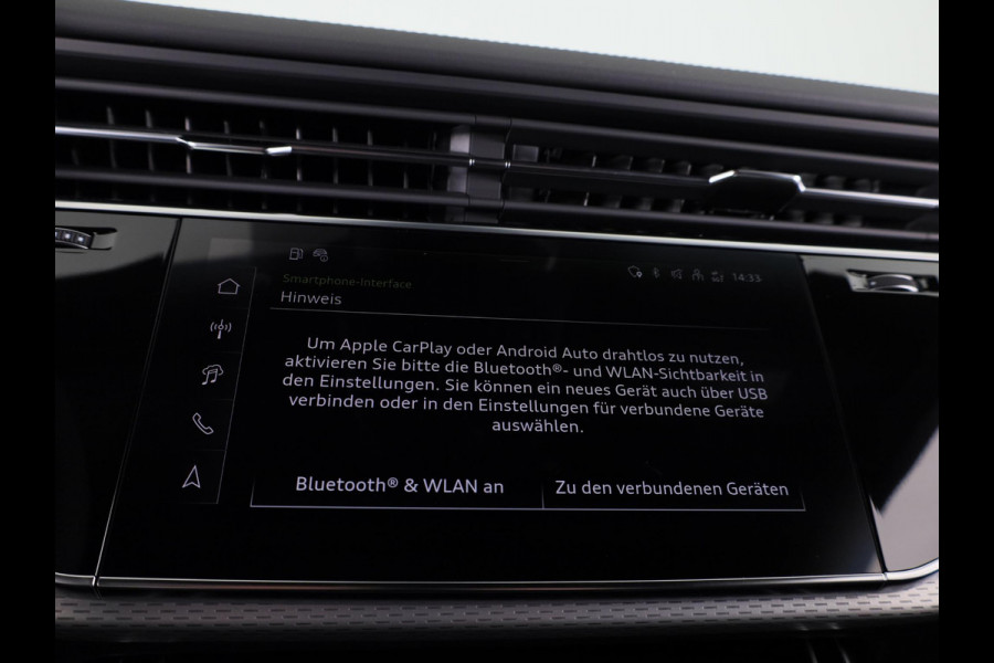 Audi Q8 60 TFSI e quattro Pro Line S Competition 490pk | Panoramadak | Head up display | Memory | Trekhaak | Massage stoelen | Assistentpakket Tour |