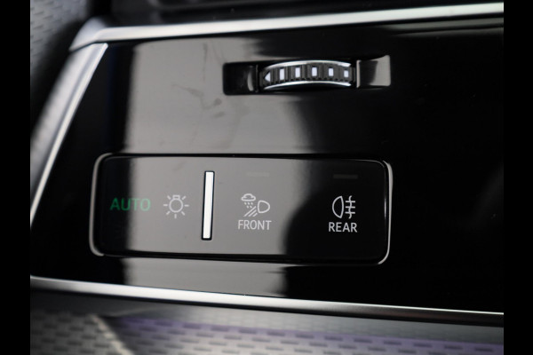 Audi Q8 60 TFSI e quattro Pro Line S Competition 490pk | Panoramadak | Head up display | Memory | Trekhaak | Massage stoelen | Assistentpakket Tour |