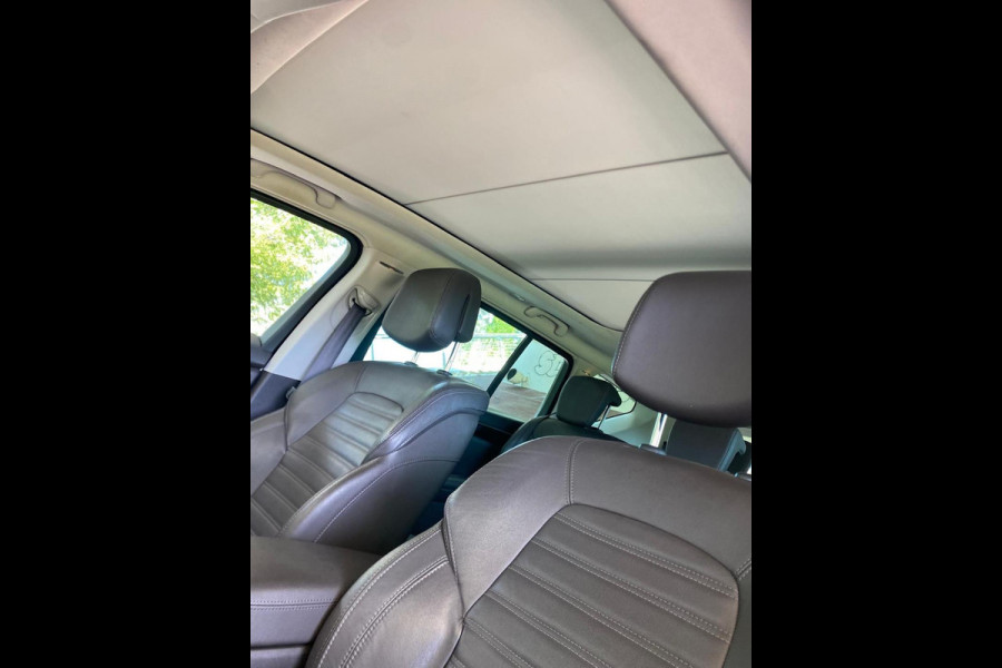 Renault Espace 1.6 dCi Initiale Paris 7p. Automaat pano