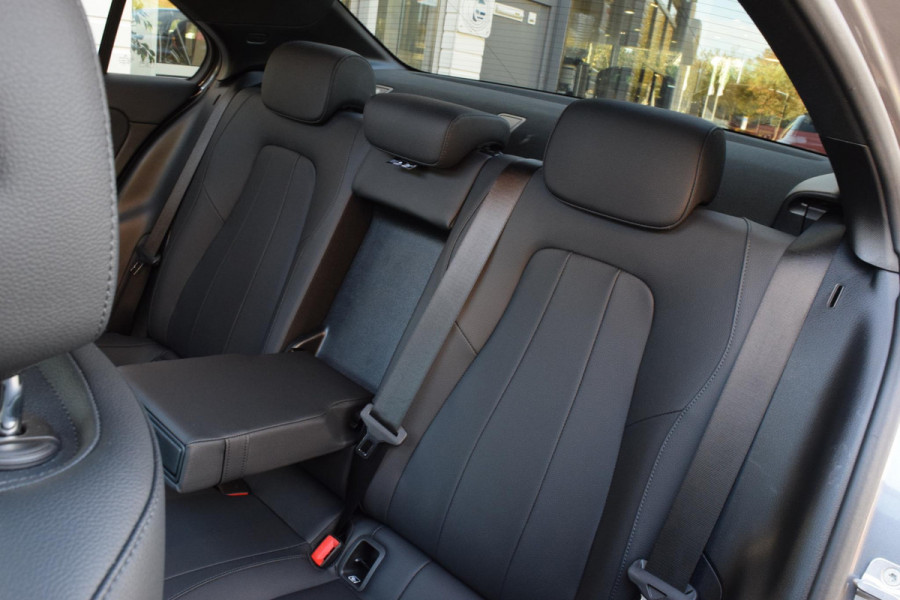 Mercedes-Benz A-Klasse 250 e Luxury Line|Dak|Sfeer|Trekhaak|Orig.NL.