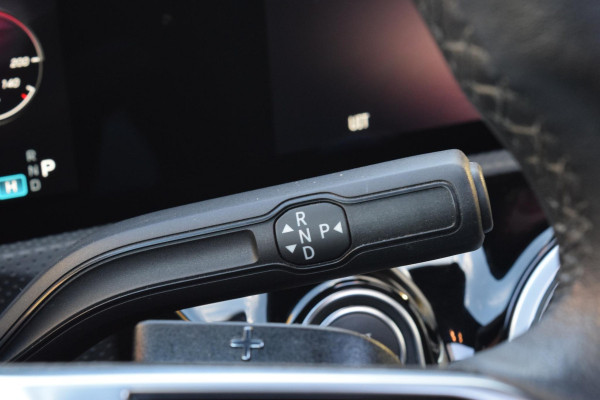 Mercedes-Benz A-Klasse 250 e Luxury Line|Dak|Sfeer|Trekhaak|Orig.NL.