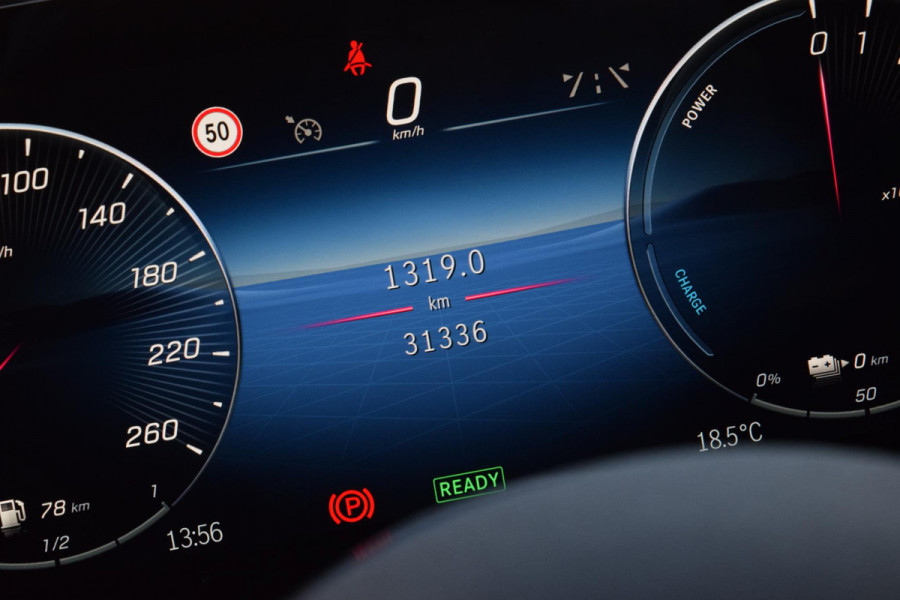 Mercedes-Benz A-Klasse 250 e Luxury Line|Dak|Sfeer|Trekhaak|Orig.NL.