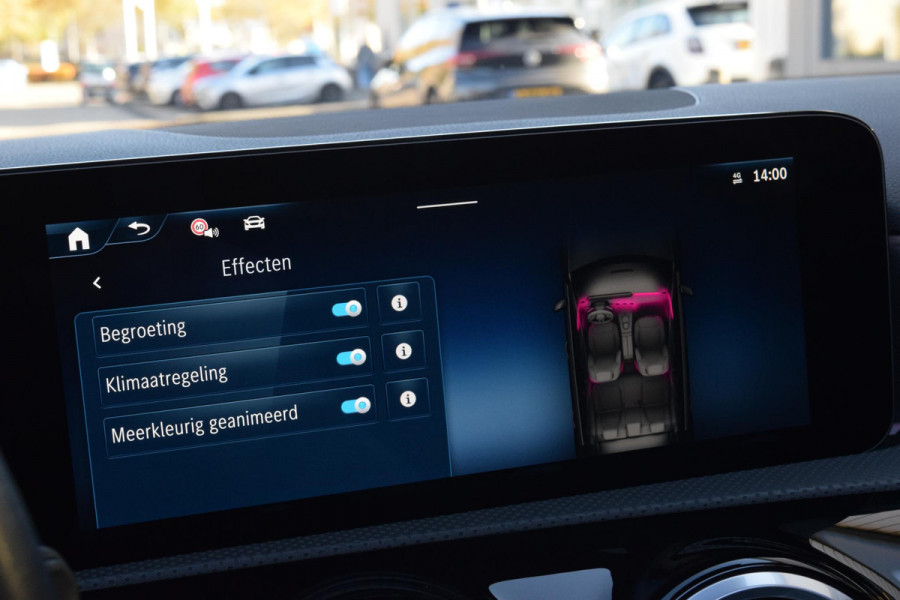 Mercedes-Benz A-Klasse 250 e Luxury Line|Dak|Sfeer|Trekhaak|Orig.NL.