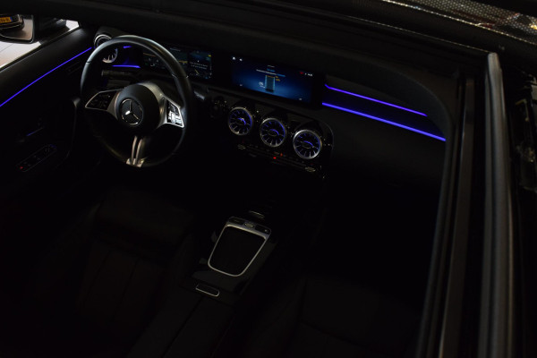 Mercedes-Benz A-Klasse 250 e Luxury Line|Dak|Sfeer|Trekhaak|Orig.NL.