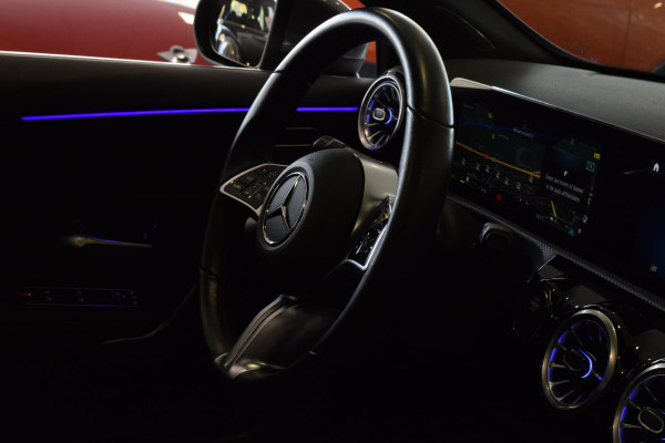 Mercedes-Benz A-Klasse 250 e Luxury Line|Dak|Sfeer|Trekhaak|Orig.NL.