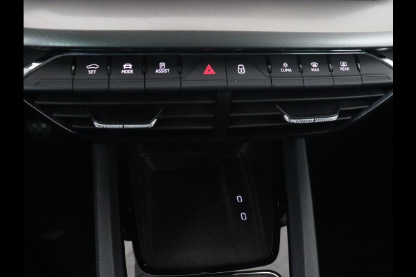 Škoda Octavia 1.0 TSI Business Edition | Carplay | Navigatie | Chroom Pakket | Parkeerhulp | Full LED | Getint glas | Climate control | Cruise control | Bluetooth | Virtual Cockpit | Keyless start | 18'' lichtmetalen velgen