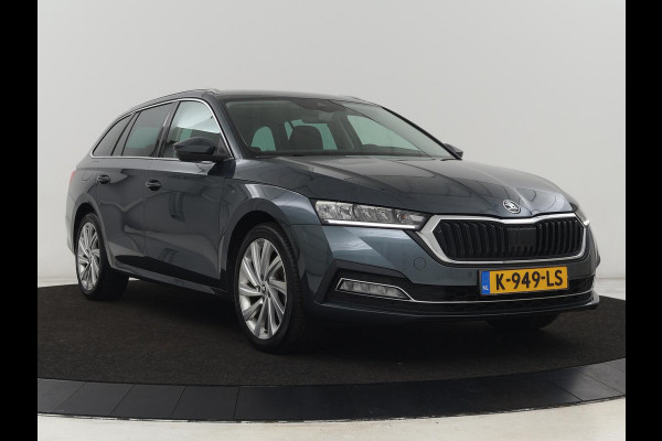 Škoda Octavia 1.0 TSI Business Edition | Carplay | Navigatie | Chroom Pakket | Parkeerhulp | Full LED | Getint glas | Climate control | Cruise control | Bluetooth | Virtual Cockpit | Keyless start | 18'' lichtmetalen velgen