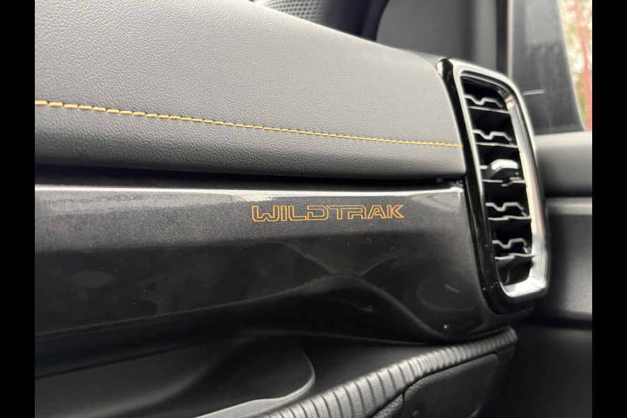 Ford Ranger 2.3 PHEV Wildtrak Double Cab |281pk | 5 persoons! | Technology Pack Plus Trailer | Cargo Area Pack | Power Rollertop | Prijs excl. BTW incl. BPM | laadkabel mode 3 16A