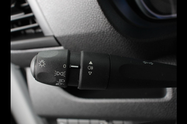 Peugeot e-Expert EV L2 75 kWh | 3p | Automatische Airco | Multimedia scherm | Cruise Control | Dab | Digitaal dasboard |