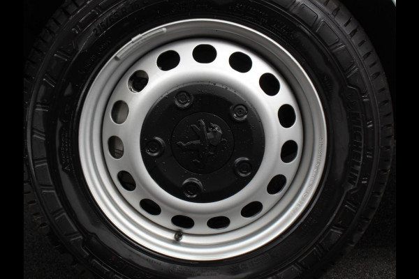 Peugeot e-Expert EV L2 75 kWh | 3p | Automatische Airco | Multimedia scherm | Cruise Control | Dab | Digitaal dasboard |