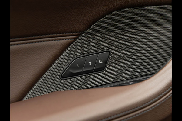 BMW 4 Serie Cabrio M440i xDrive - M-Sport Pro - ACC - Standkachel - 20 inch Lichtmetaal