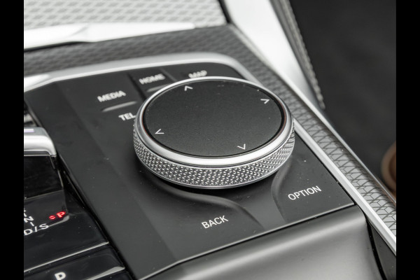 BMW 4 Serie Cabrio M440i xDrive - M-Sport Pro - ACC - Standkachel - 20 inch Lichtmetaal