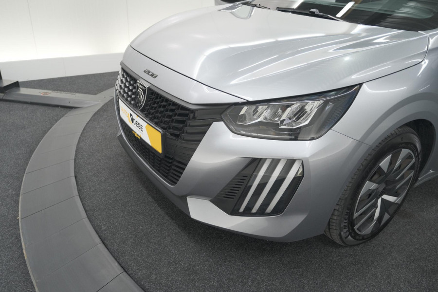Peugeot 208 PureTech 100 Active | Parkeersensoren | Navigatie | Apple Carplay