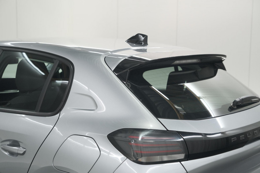 Peugeot 208 PureTech 100 Active | Parkeersensoren | Navigatie | Apple Carplay