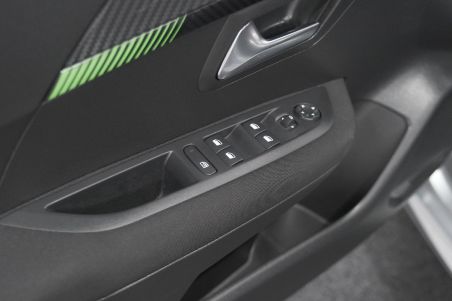 Peugeot 208 PureTech 100 Active | Parkeersensoren | Navigatie | Apple Carplay