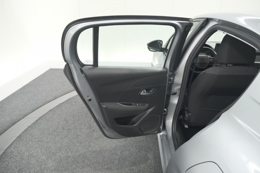 Peugeot 208 PureTech 100 Active | Parkeersensoren | Navigatie | Apple Carplay