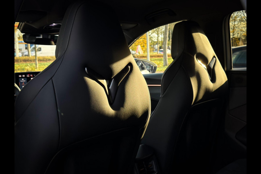 CUPRA Terramar 1.5 TSI e-Hybrid Business MHEV|360 camera|Matrix LED|Sport-kuipstoelen|Memory