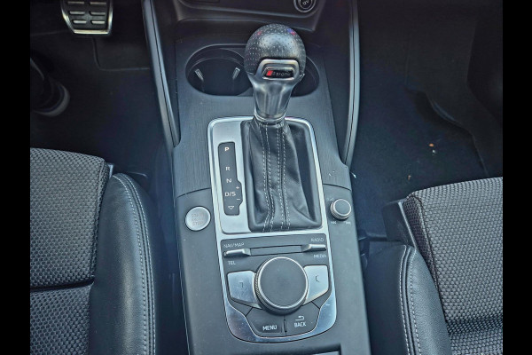 Audi A3 Sportback 35 TFSI S Line . Panoramadak . Matrix . 54000 km