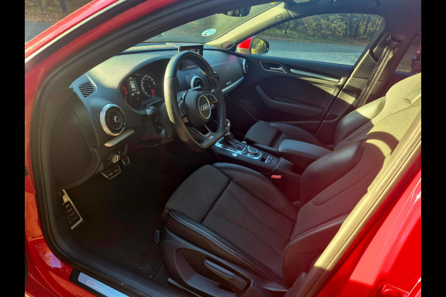 Audi A3 Sportback 35 TFSI S Line . Panoramadak . Matrix . 54000 km