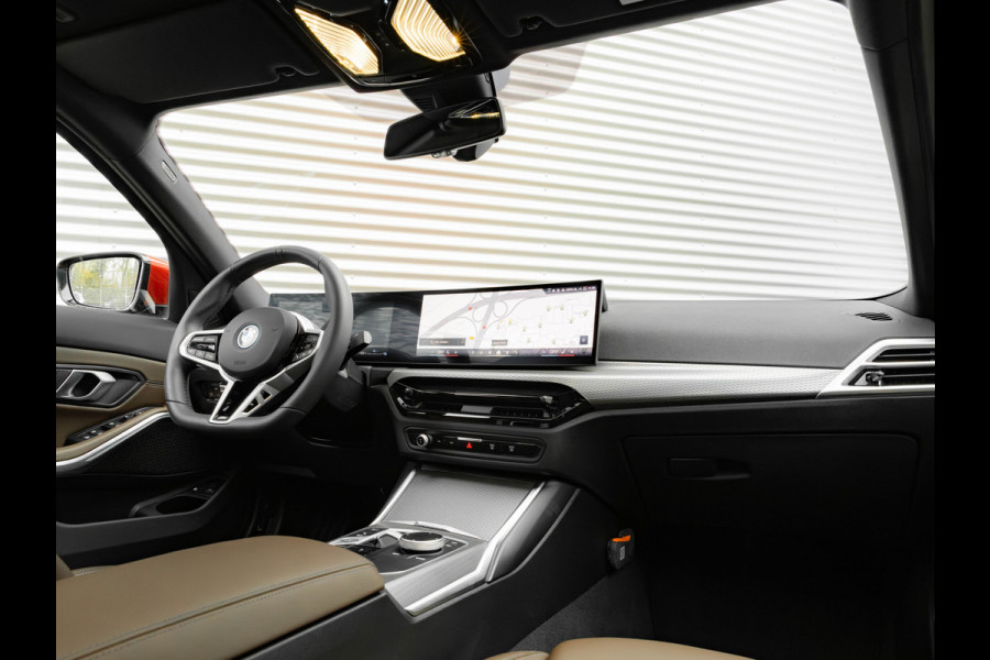 BMW 3-serie 330e M-Sport - LCI 2 - Schuifdak - Trekhaak - Widescreen - Hifi - Camera