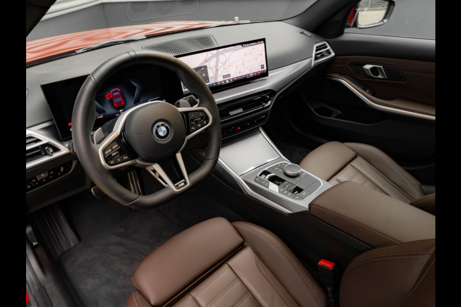 BMW 3-serie 330e M-Sport - LCI 2 - Schuifdak - Trekhaak - Widescreen - Hifi - Camera