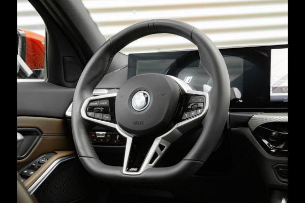 BMW 3-serie 330e M-Sport - LCI 2 - Schuifdak - Trekhaak - Widescreen - Hifi - Camera