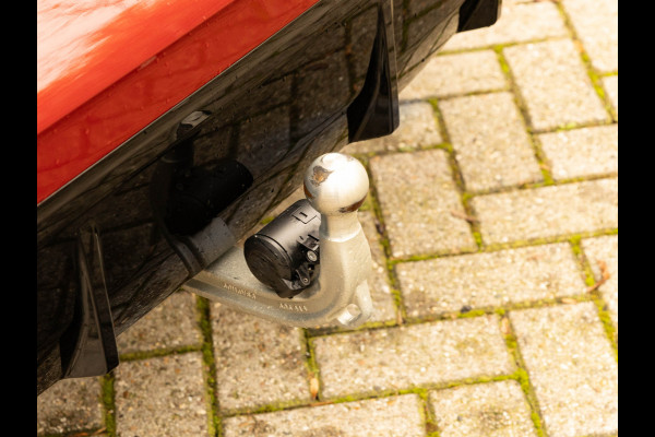 BMW 3-serie 330e M-Sport - LCI 2 - Schuifdak - Trekhaak - Widescreen - Hifi - Camera