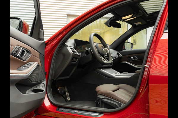 BMW 3-serie 330e M-Sport - LCI 2 - Schuifdak - Trekhaak - Widescreen - Hifi - Camera