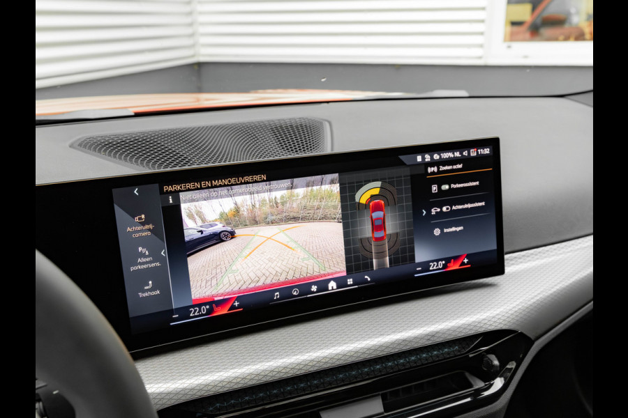 BMW 3-serie 330e M-Sport - LCI 2 - Schuifdak - Trekhaak - Widescreen - Hifi - Camera