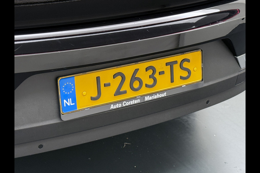 Polestar 2 AUT. 408 pk 0-100 4,7Sec AWD Long Range Dual Motor 78kWh Pano-Dak Electr.Stoelen+Geheugen+Verwarmd+Achterbank+Stuur Adaptive-Cru SOH 93% Verkeersbord detectie Regen-Lichtsensor Virtual-Cockpit Home-Link Bots waarschuwing Autonoom-Rem Lane Assist Keyless Connected 11KW AC laden tot 150kw DC Laden 4x4 1e Eigenaar Volledig Volvo_Polestar-Dealer Onderhouden Origineel Nederlandse Auto 1.500kg Trekvermogen 660Nm! € 60.000 nieuw!