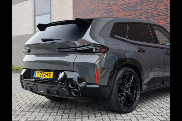 BMW XM PHEV 30 kWh | Drivers Pack - Trekhaak - 23" Vossen