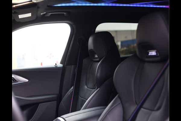 BMW XM PHEV 30 kWh | Drivers Pack - Trekhaak - 23" Vossen