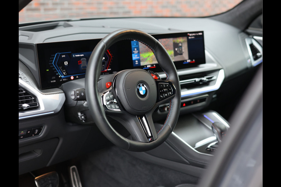 BMW XM PHEV 30 kWh | Drivers Pack - Trekhaak - 23" Vossen