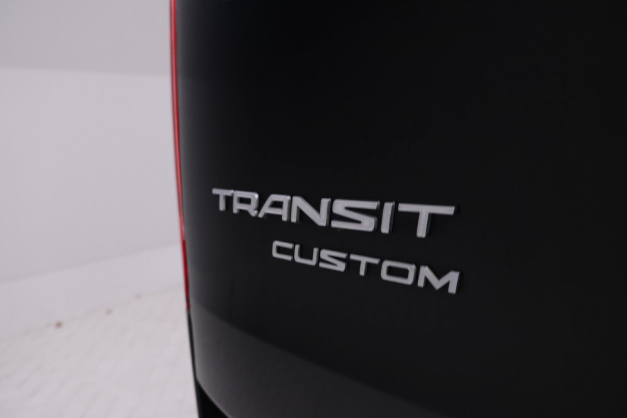 Ford Transit Custom 300 2.0 TDCI L2H1 Limited DC Dubbel cabine, Automaat, Airco.