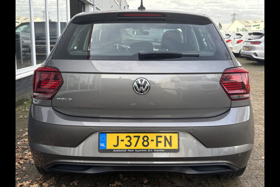 Volkswagen Polo 1.0 TSI Highline Business | Parkeer Sensoren | Stoelverwarming | Navi | Cruise